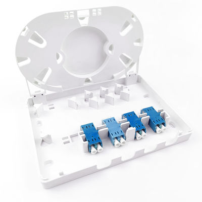 150*110*30mm FTTH Network Indoor 4 Cores LC UPC Plastic Fiber Optic Faceplate Socket Panel